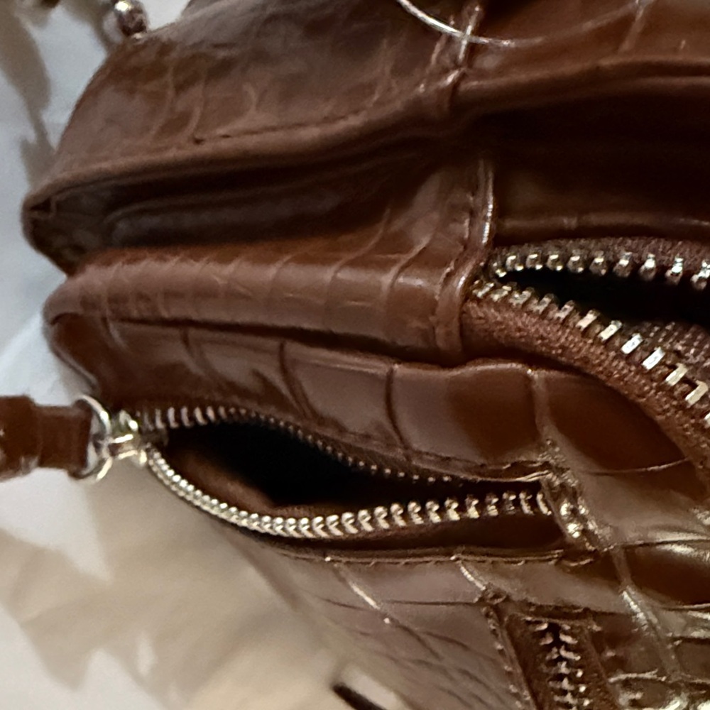 Urban Outfitters Brown Croc-Embossed Crossbody Bag - Picture 12 of 13